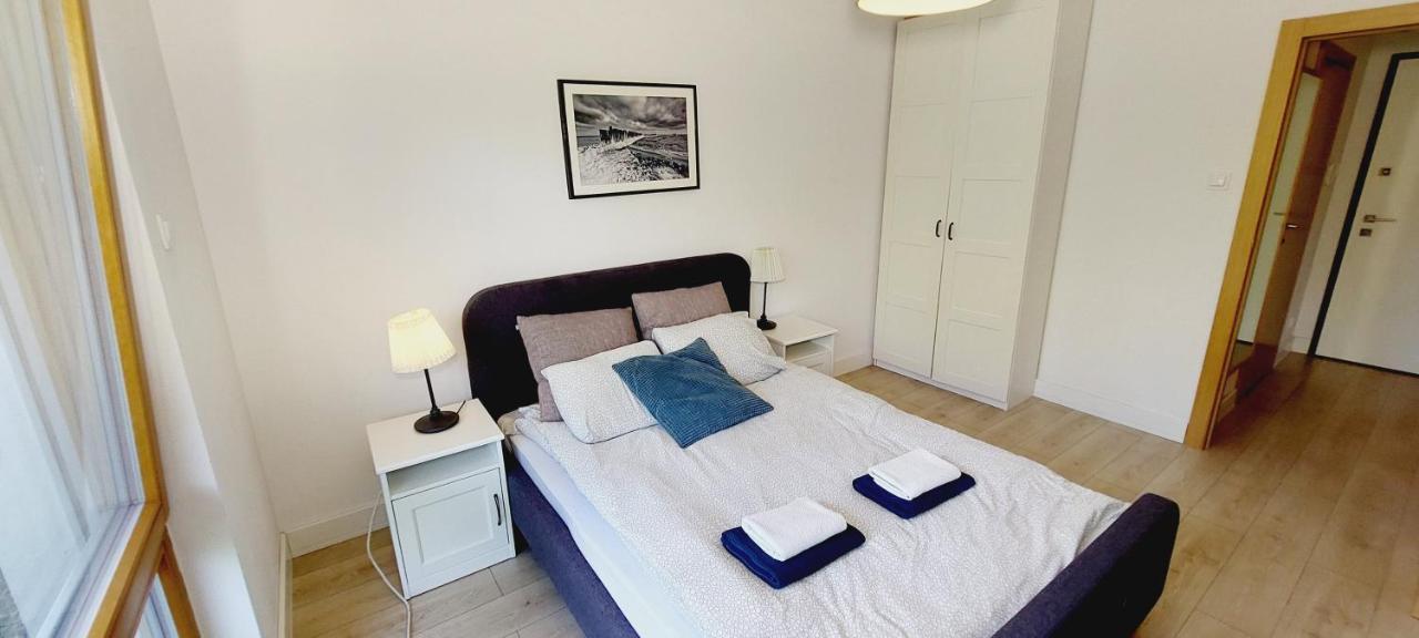 Central Apartments Baltica 1 & Parking Gdansk Luaran gambar